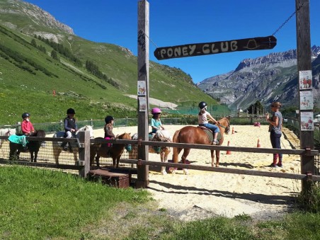 Children tennis + Horse riding (6-9 y/o) 3hr/day - Val d'Isère